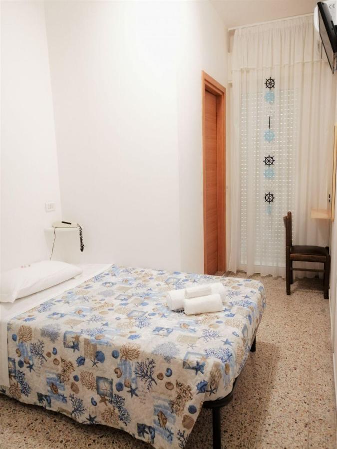 רימיני Hotel Alba מראה חיצוני תמונה