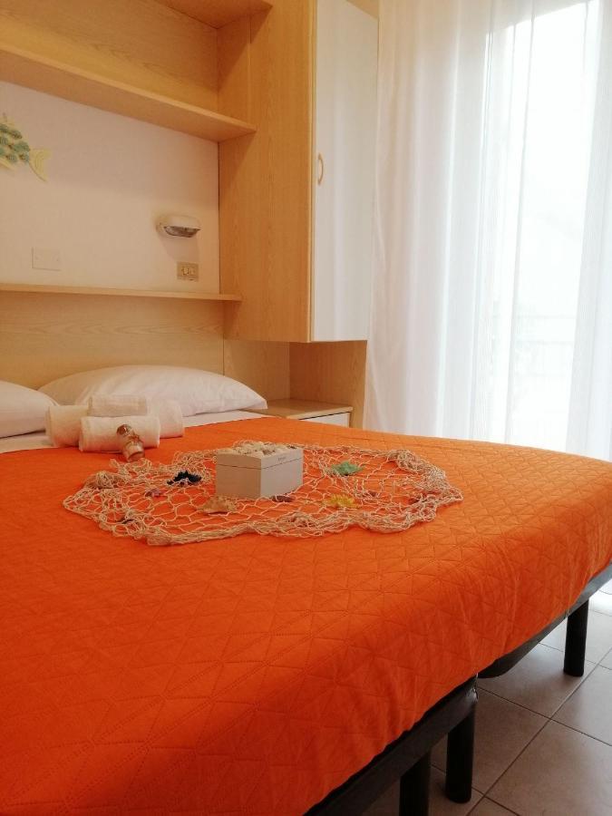 רימיני Hotel Alba מראה חיצוני תמונה